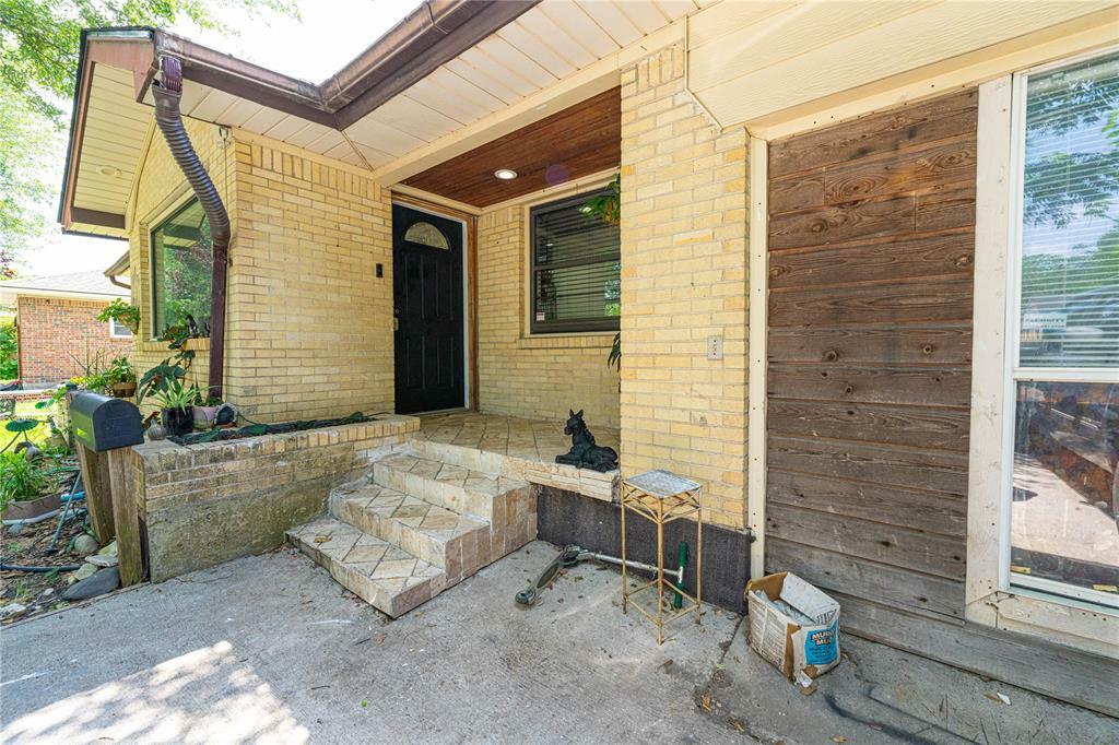 Property Photo: 11103 Tascosa Street TX 75228