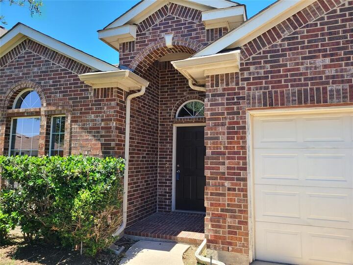 9925 Bull Run  Fort Worth TX 76177 photo