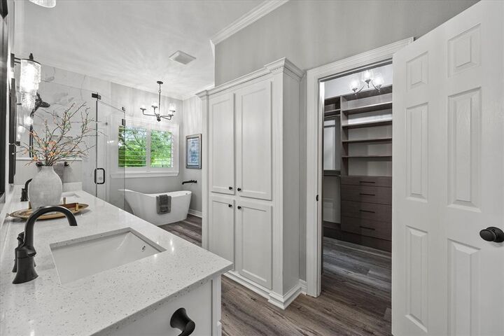 Property Photo: 820 Windlake Circle TX 75032