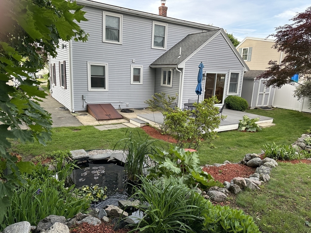 Property Photo:  40 Elmwood Circle  MA 01960 