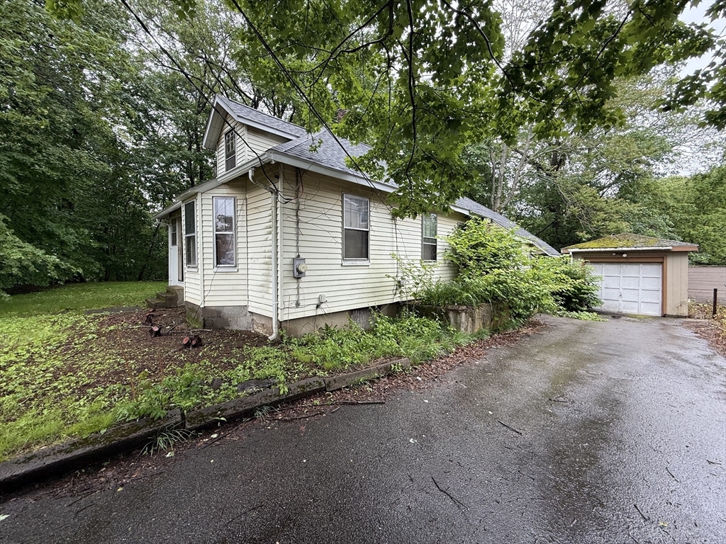 Property Photo: 7 Pleasantview Rd MA 01760