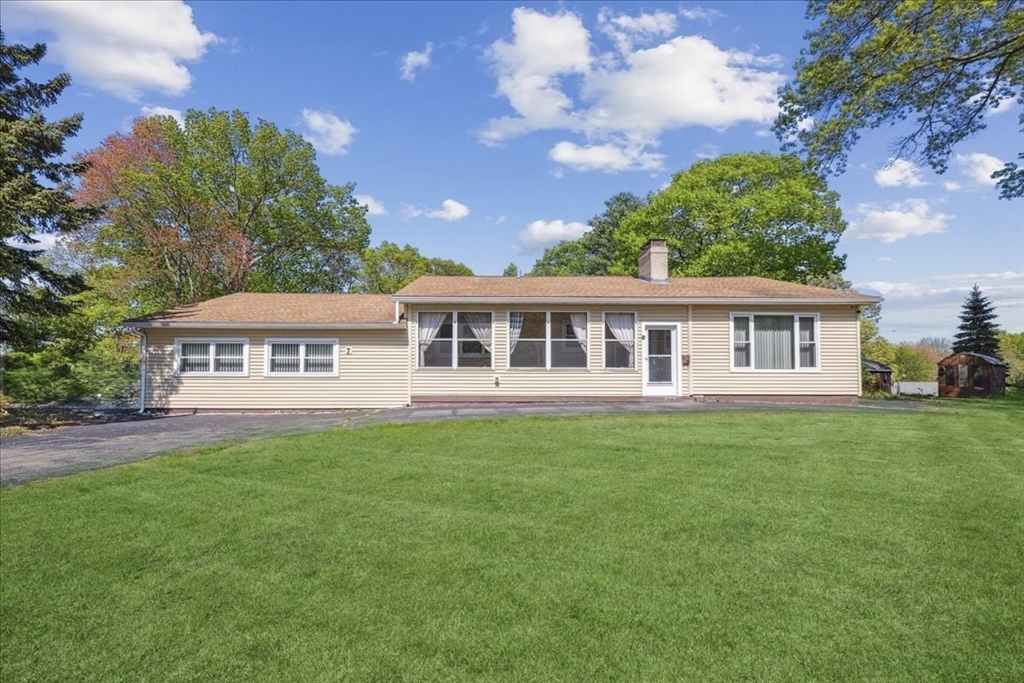 Property Photo:  7 Wilbur Ct  MA 01906 