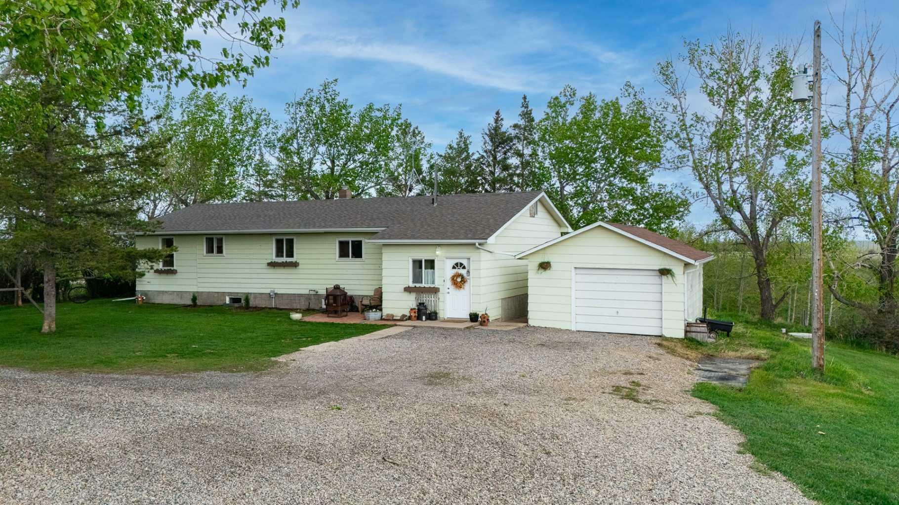 Photo de la propriété: 263077 Twp Rd 304 AB T0M 0A0