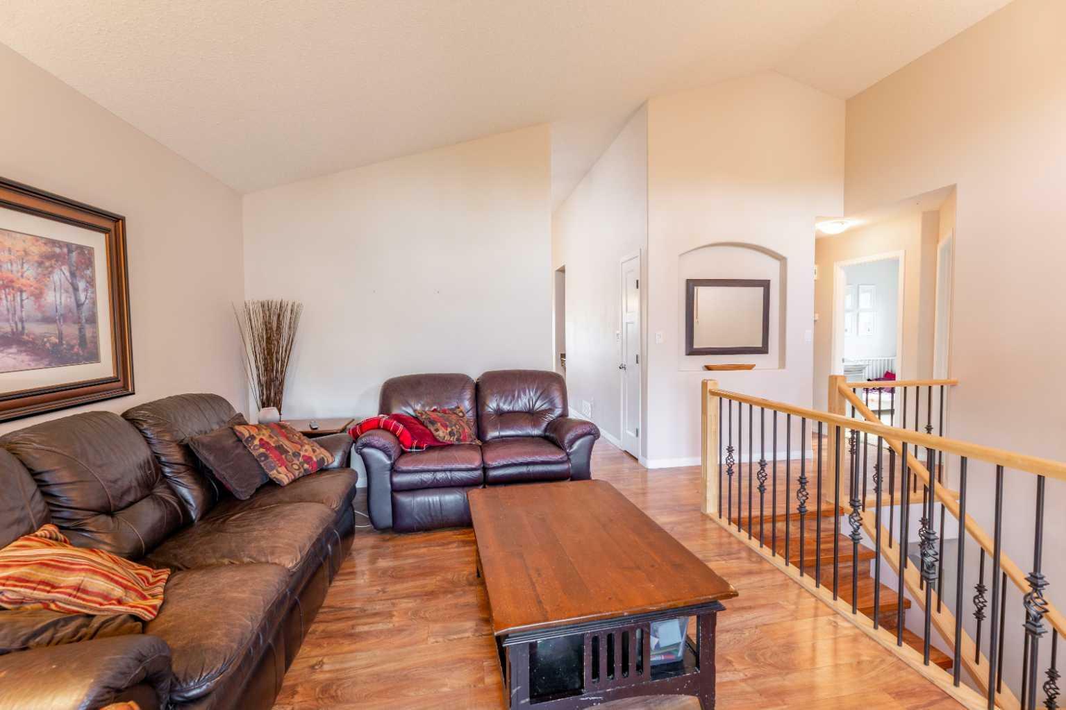 Property Photo: 126 Muldoon Crescent AB T7V 0A1