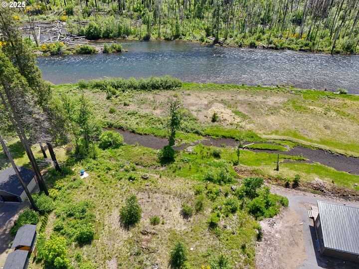 52958 McKenzie Hwy  Blue River OR 97413 photo