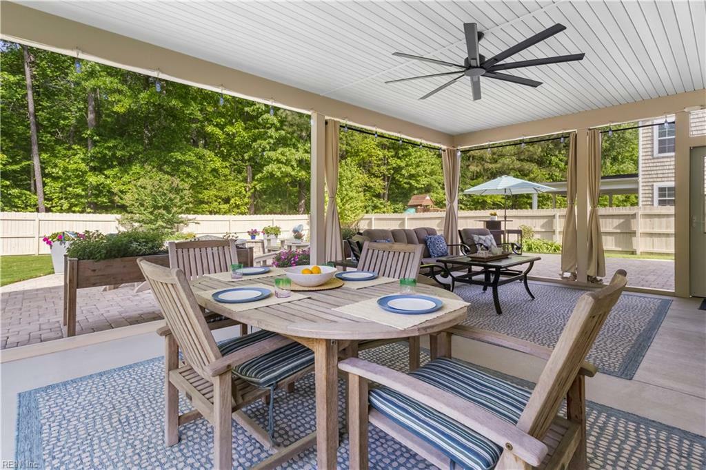 Property Photo: 531 Middleton Way VA 23322