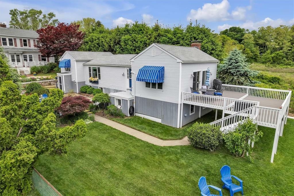 Property Photo:  376 Parkside Drive  RI 02888 