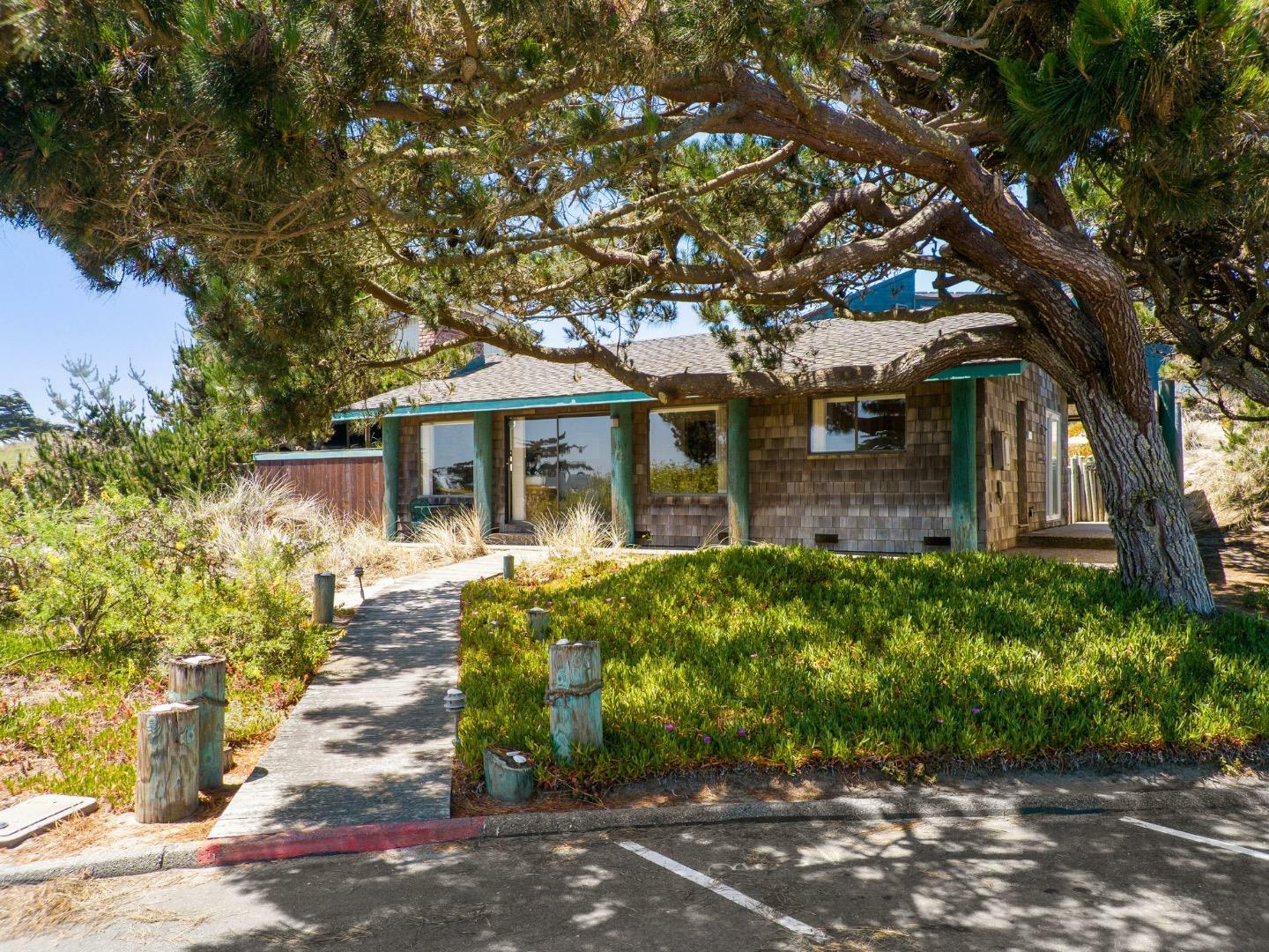 Property Photo: 66 Avocet Circle CA 95076