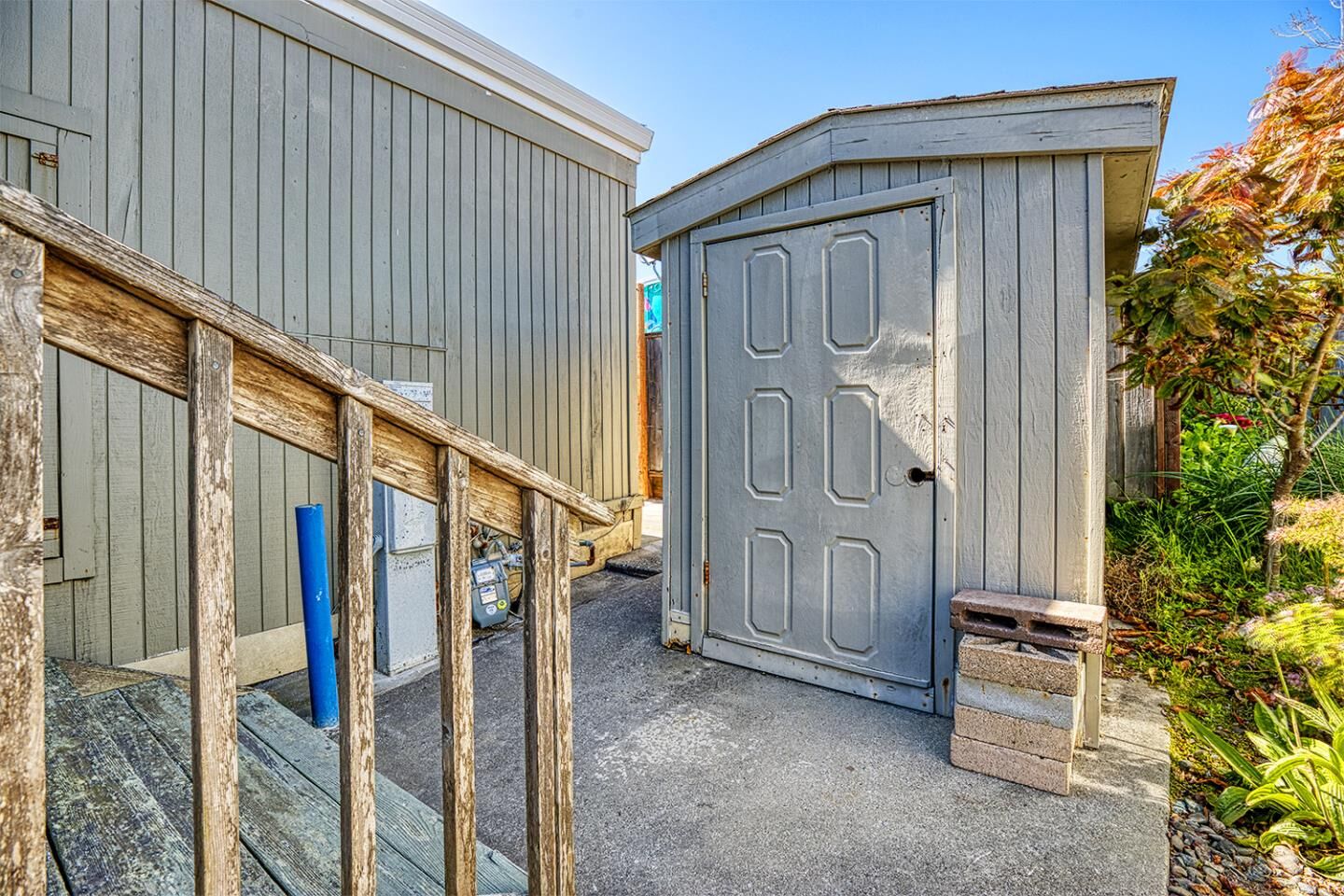 Property Photo: 2395 Delaware 59 CA 95060