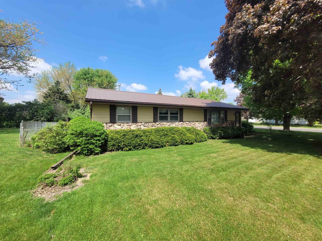 Property Photo:  2654 Iva Court  WI 53511 