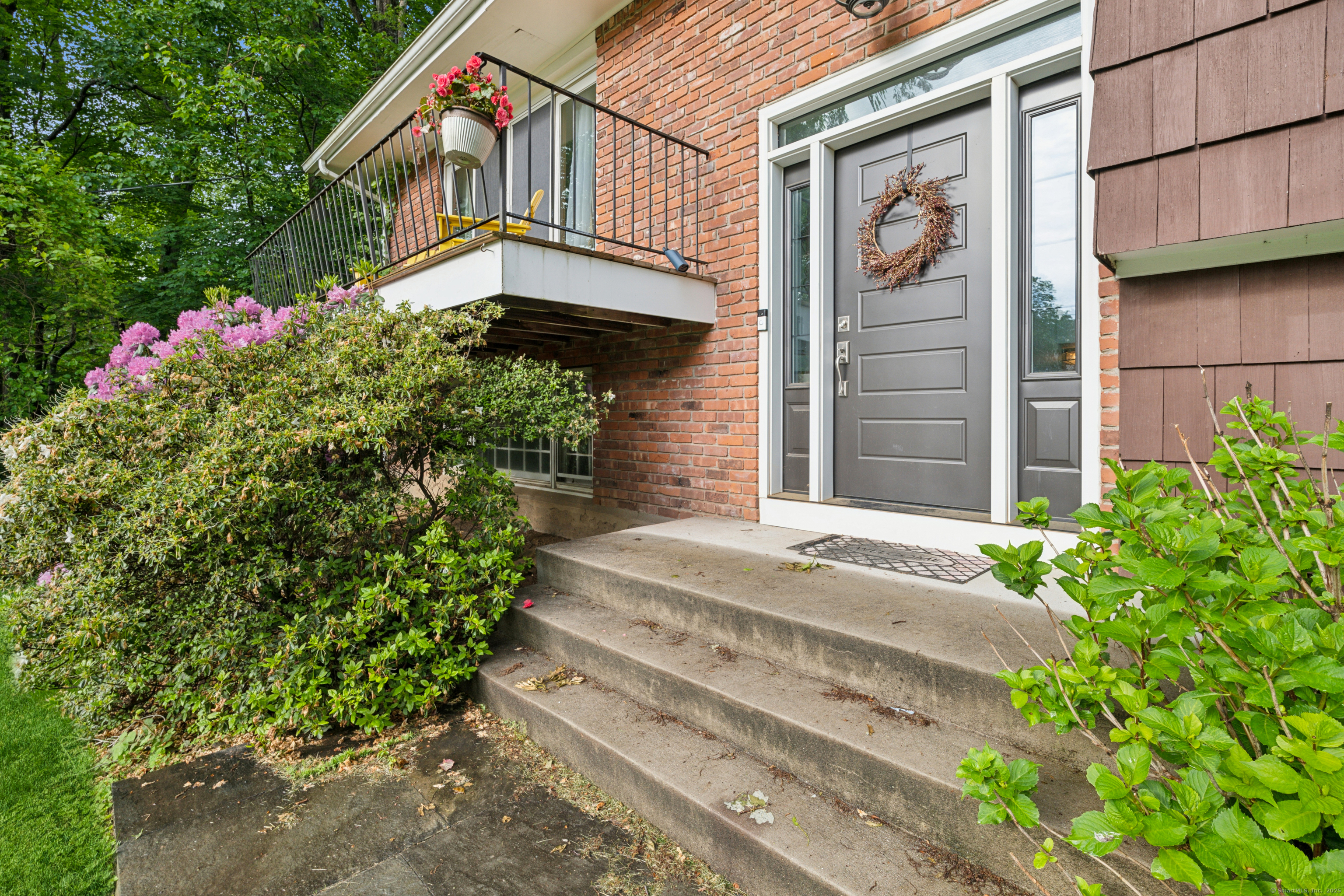 Property Photo: 14 Button Road CT 06484