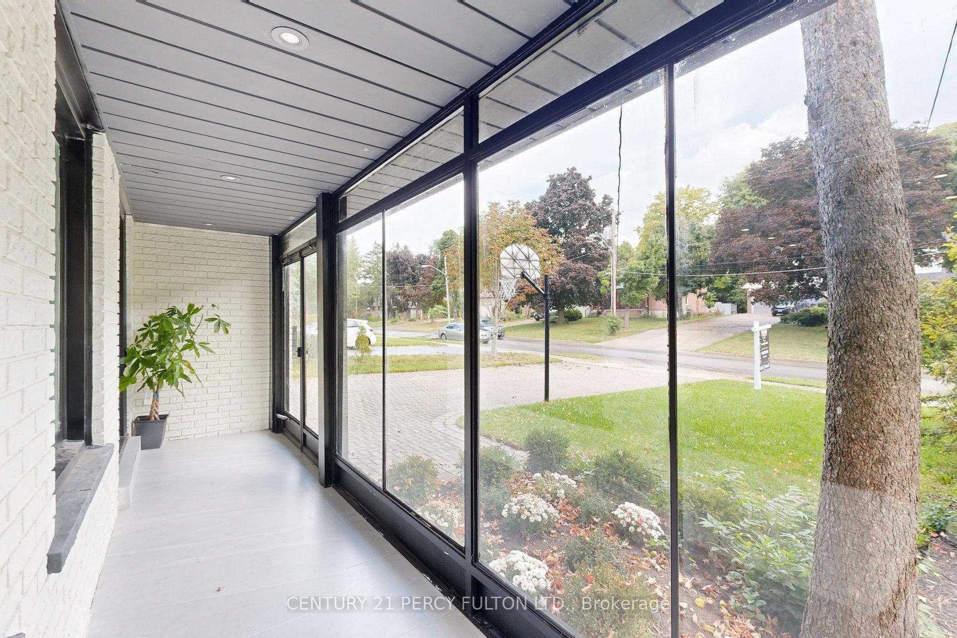 Photo de la propriété: 78 Agincourt Drive ON M1S 1M6