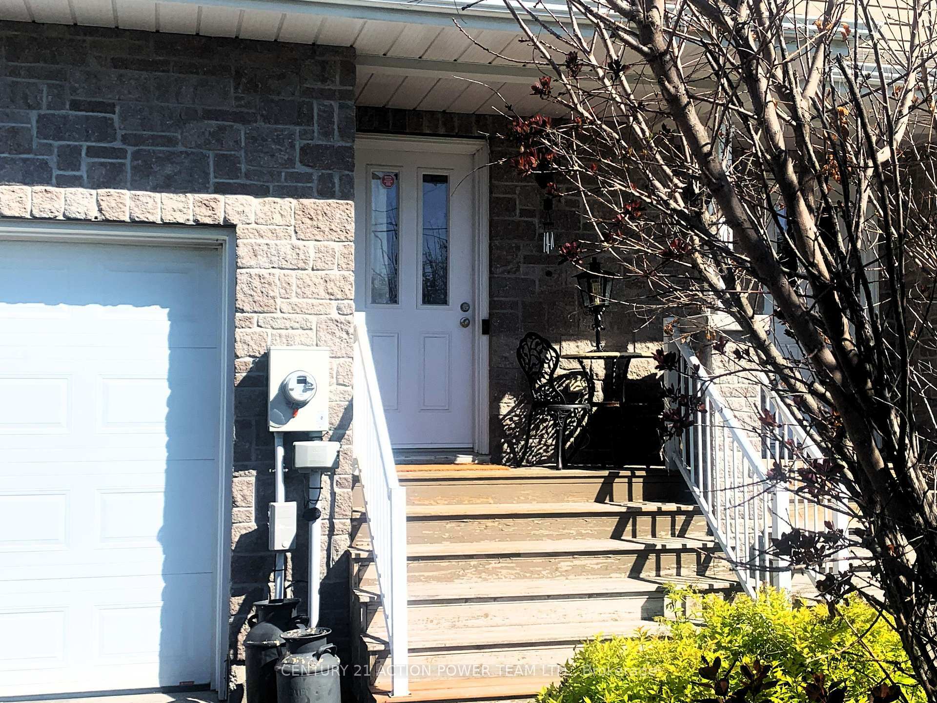Property Photo: 480 North Street ON K0C 2K0