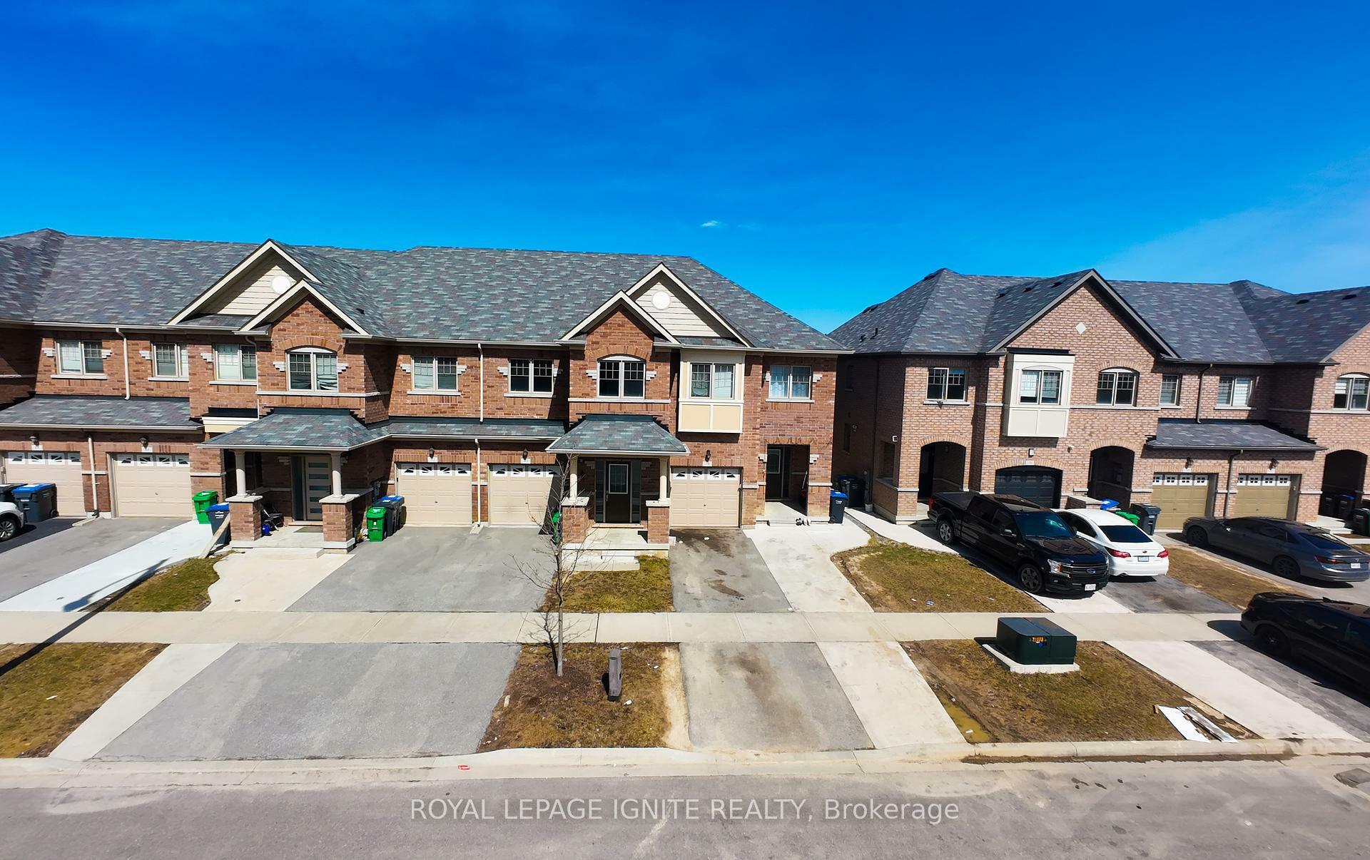 Photo de la propriété: 80 Davenfield Circle ON L6P 4M2