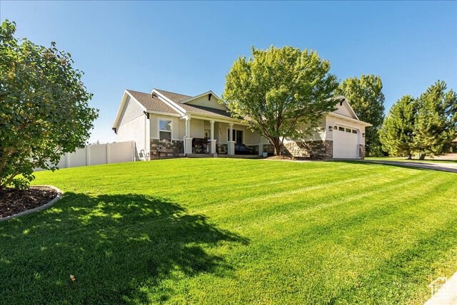 Property Photo:  5167 N Rodeo Cir 6  UT 84055 