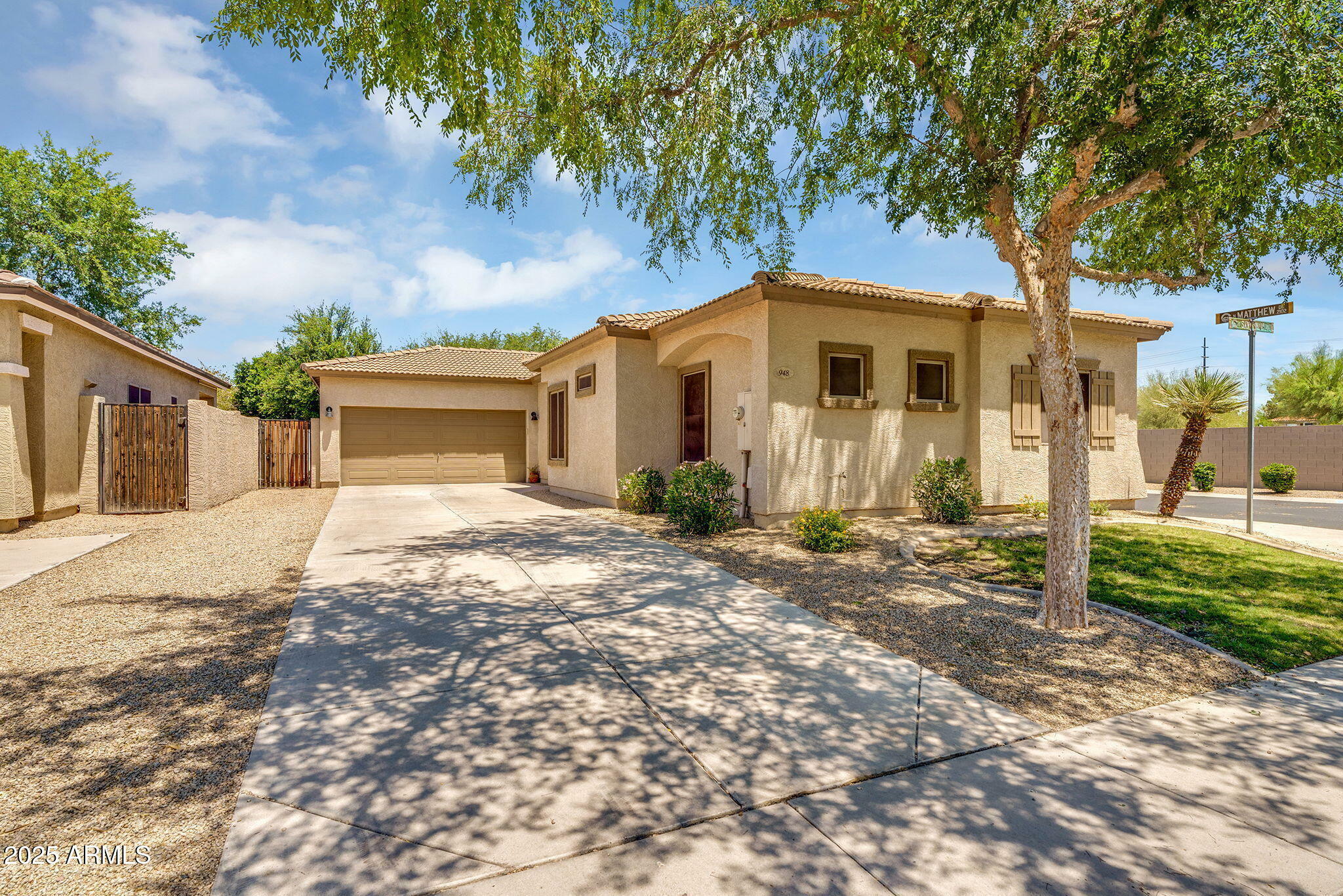948 E Savannah Drive  Chandler AZ 85225 photo
