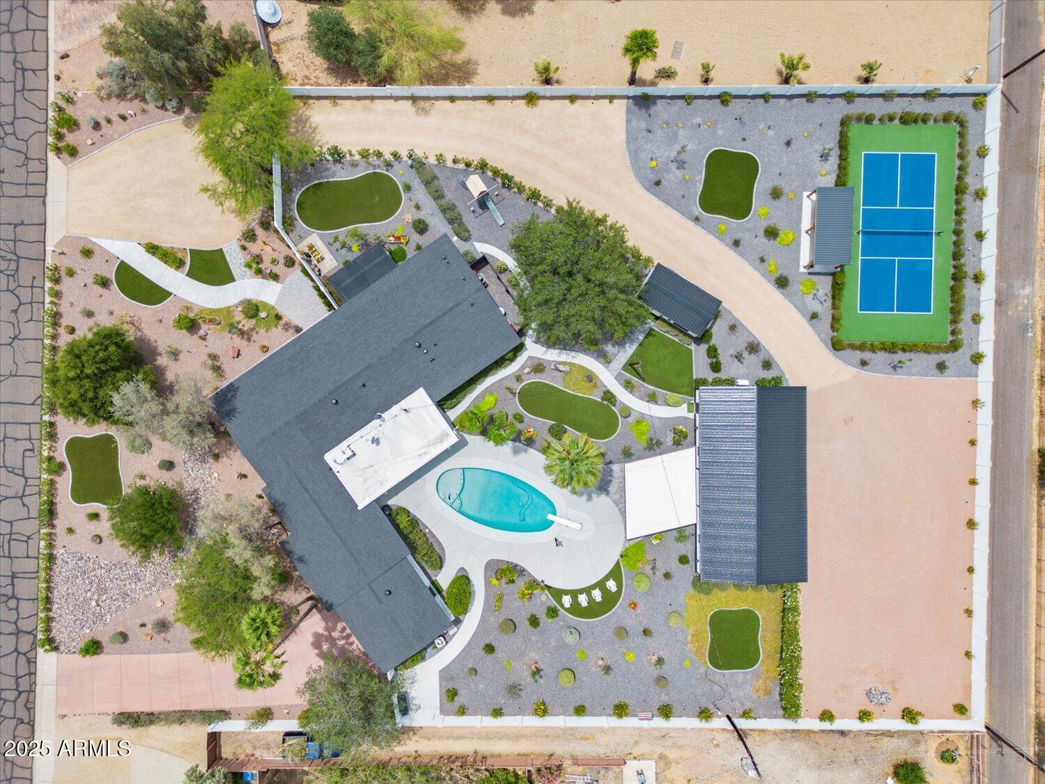 Property Photo: 6310 E Desert Cove Avenue AZ 85254