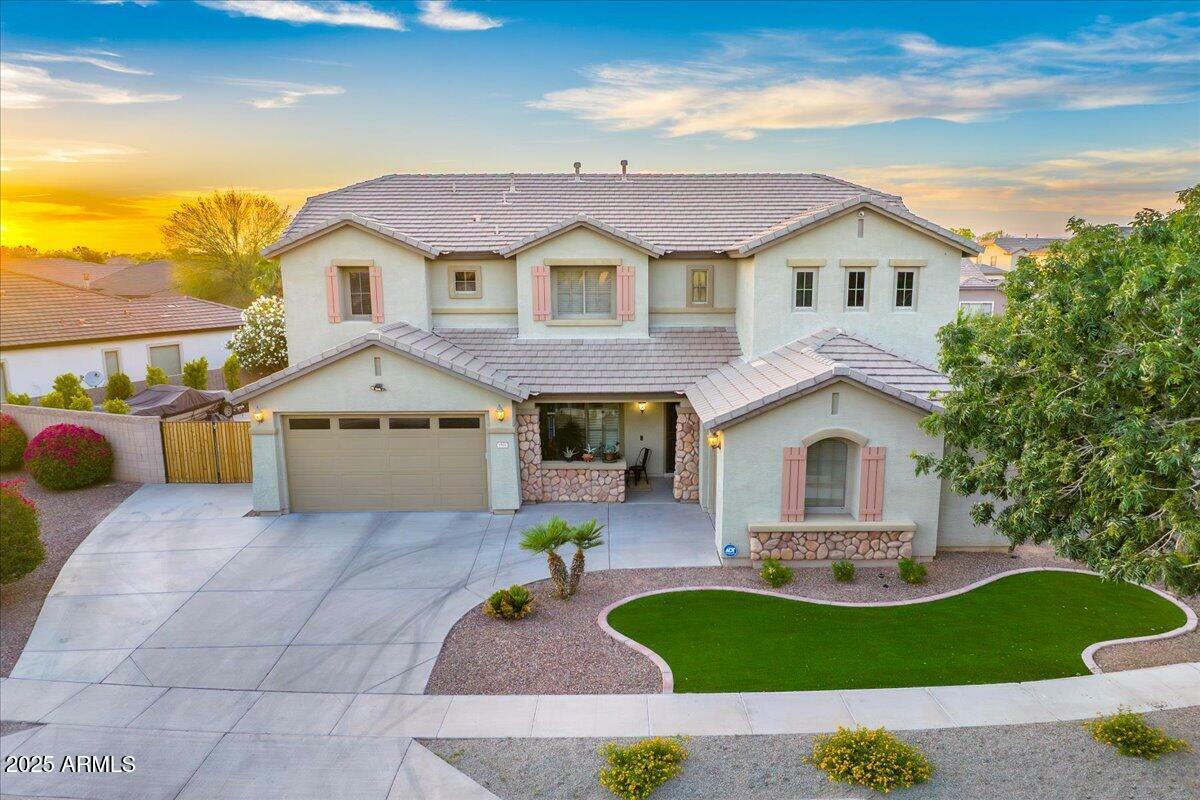 Property Photo: 8500 W Nicolet Avenue AZ 85305