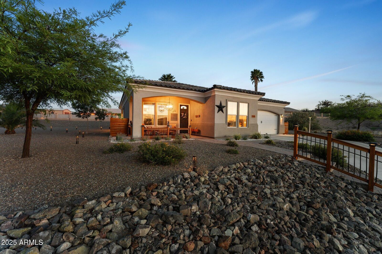 Property Photo:  635 Atchison Circle  AZ 85390