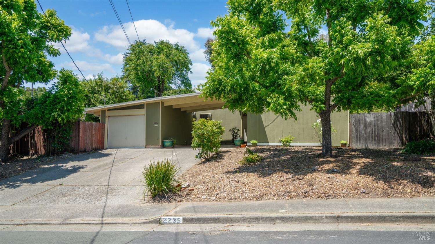 Property Photo: 2235 Juniperberry Drive CA 94903