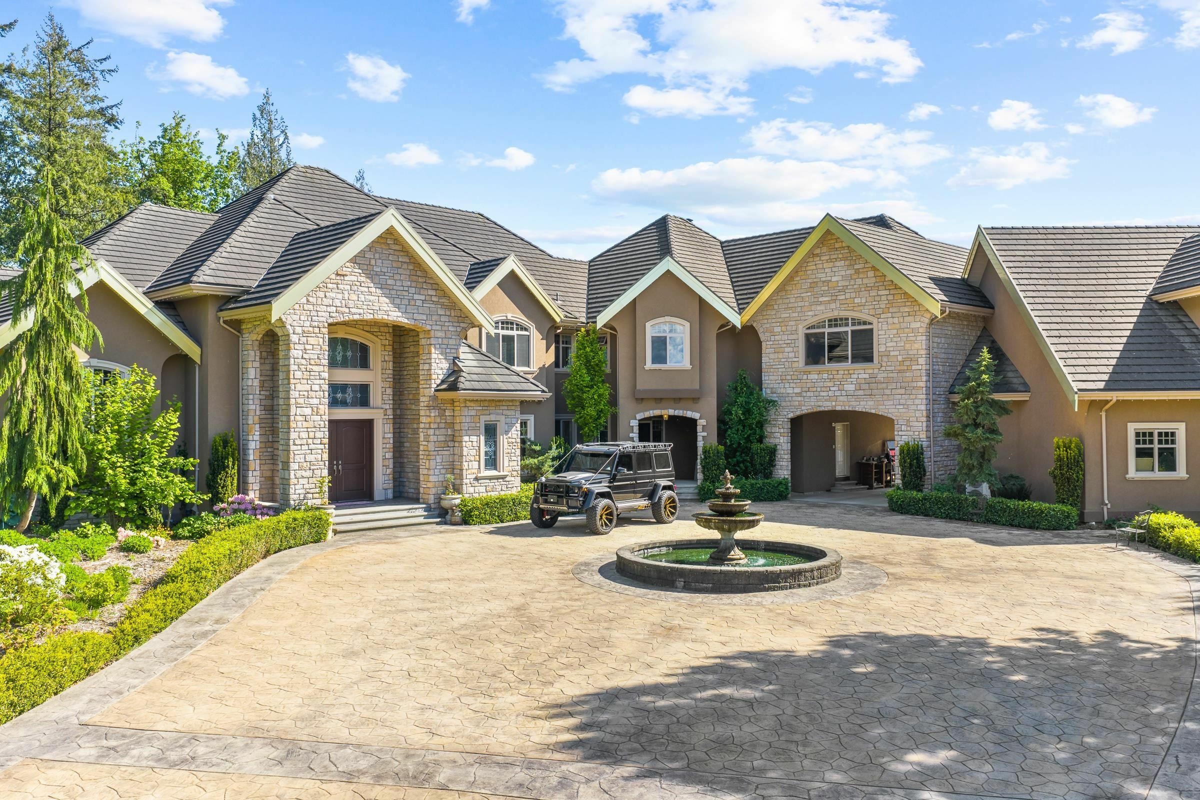 Property Photo: 32288 King Road BC V2T 5Z5