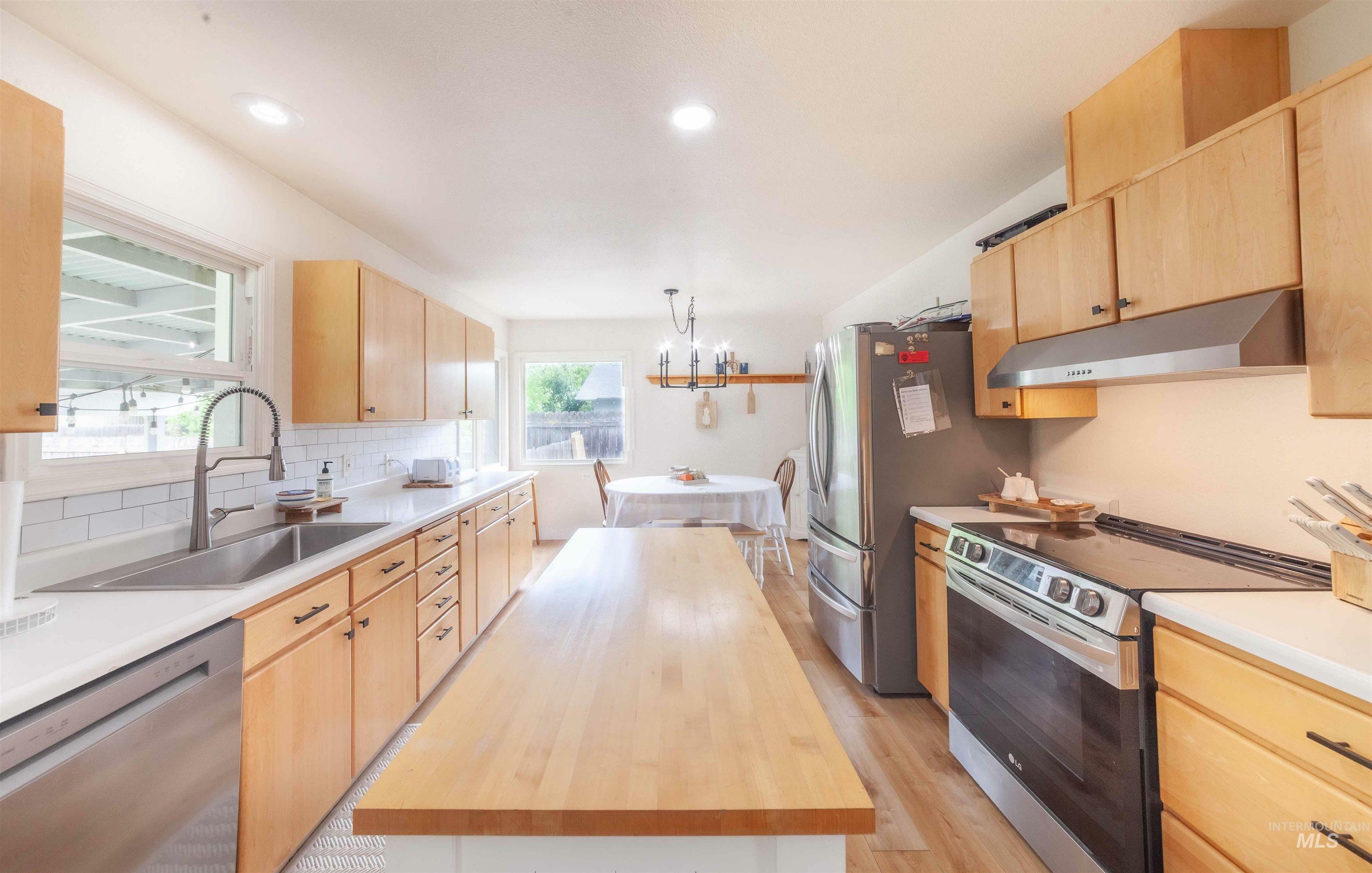 Property Photo: 3509 8th Street C ID 83501