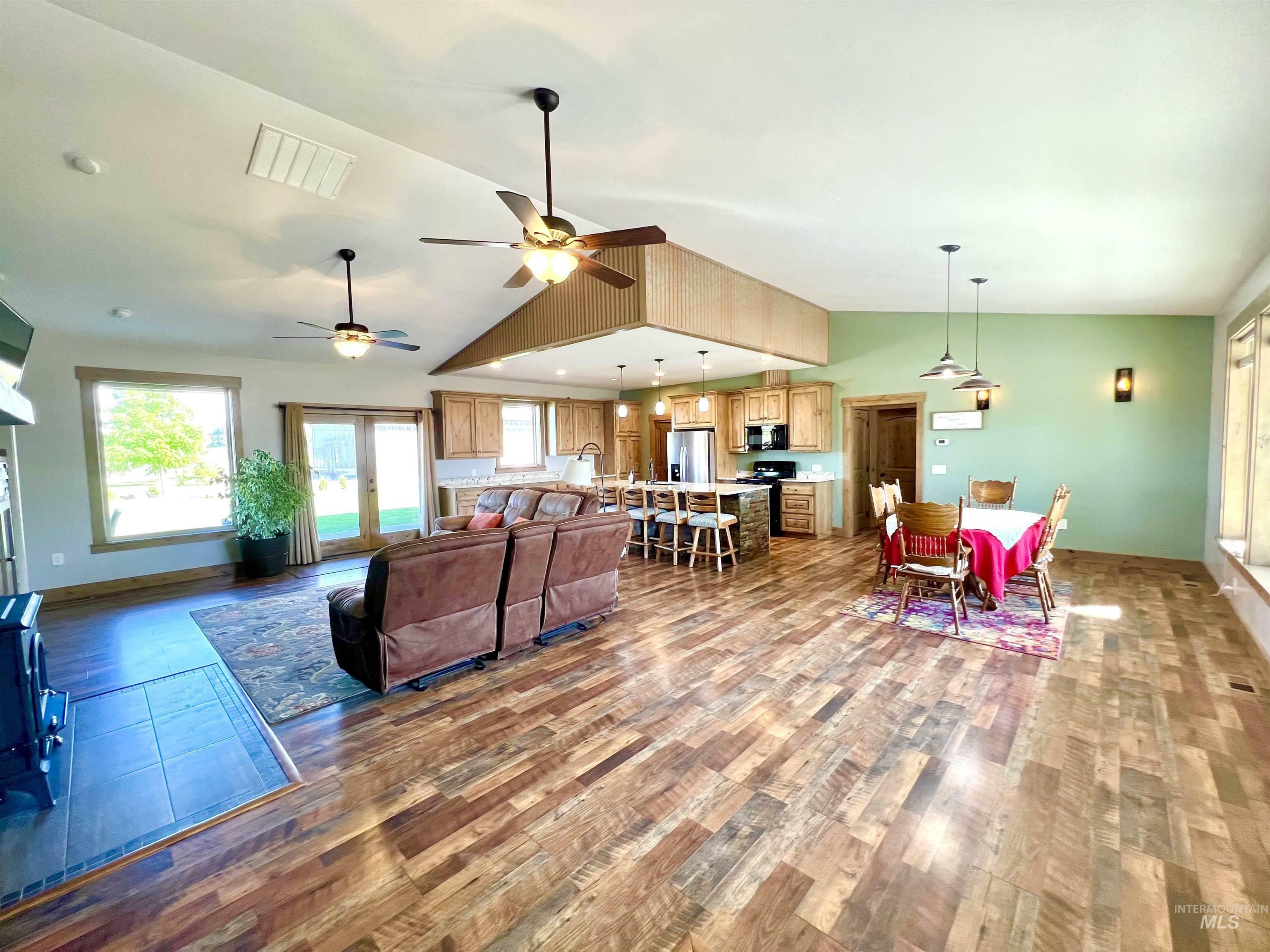 Property Photo:  379 Eagle Way  ID 83323 