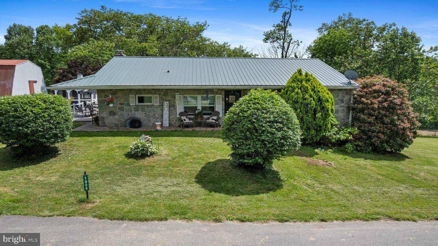 Property Photo: 1908 Conowingo Road MD 21911