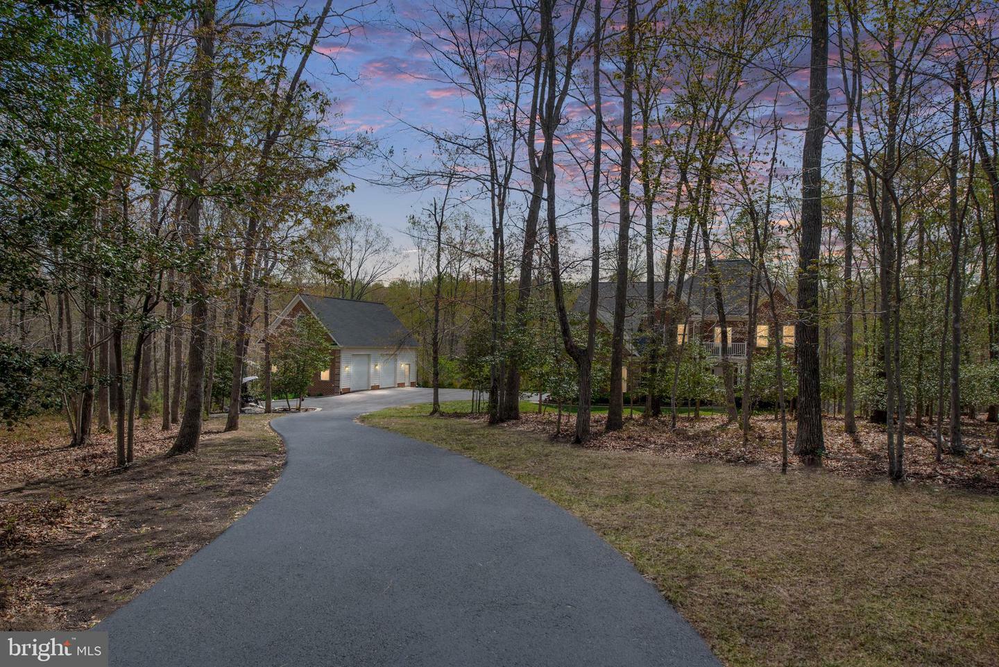 Property Photo: 8800 General Griffins Court VA 22407