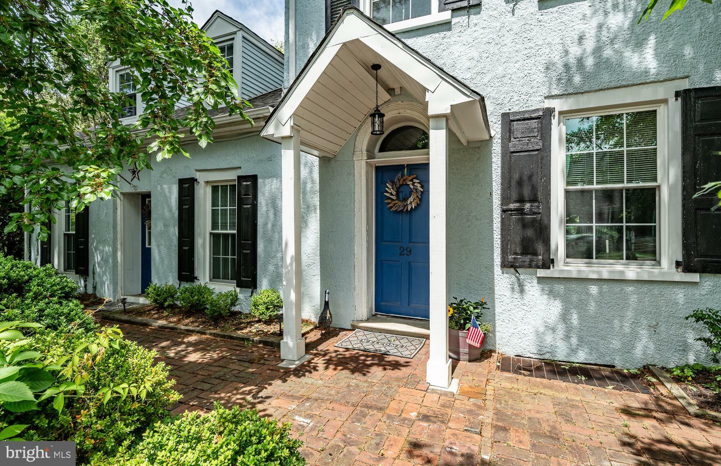 Property Photo:  29 E Main Street  DE 19702 