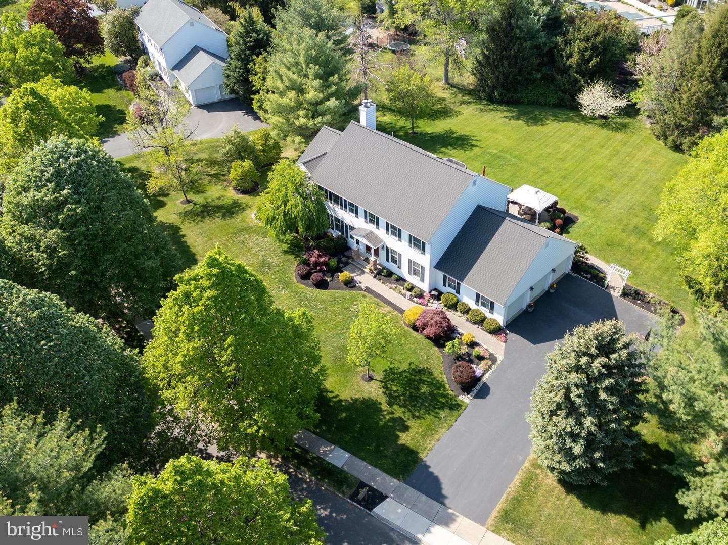 Property Photo: 25 Ginnie La NJ 08550