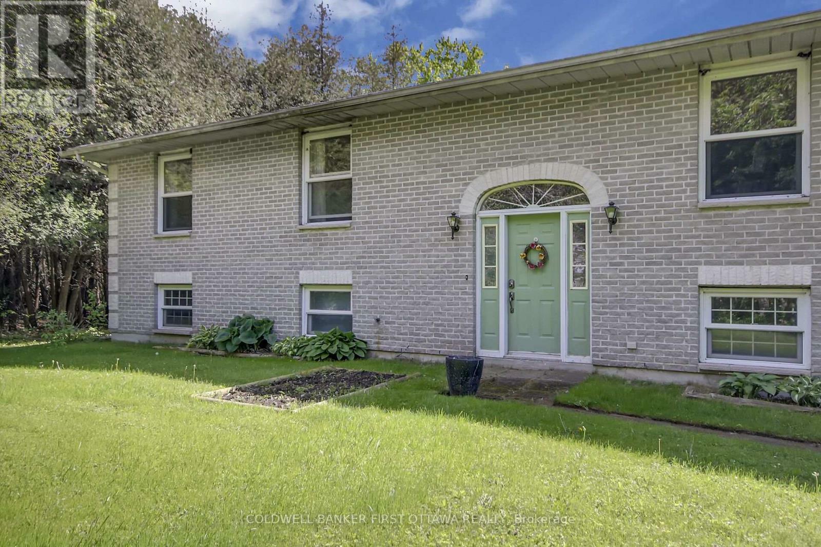 Property Photo:  272 Muldoon Road  ON K0G 1J0 
