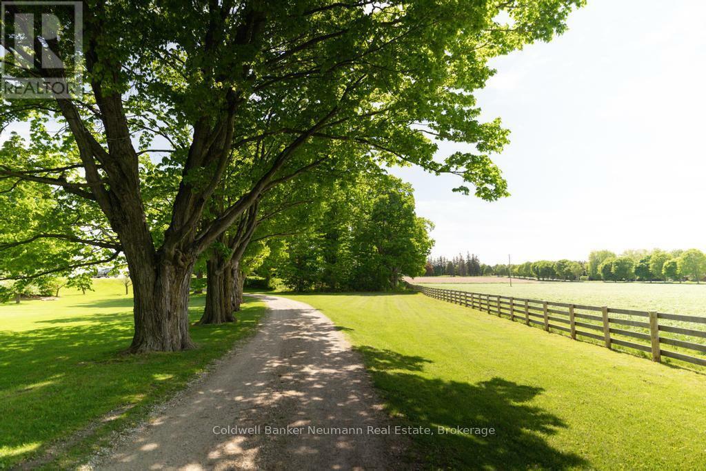 Photo de la propriété:  7575 4th Line  ON N0B 1S0 
