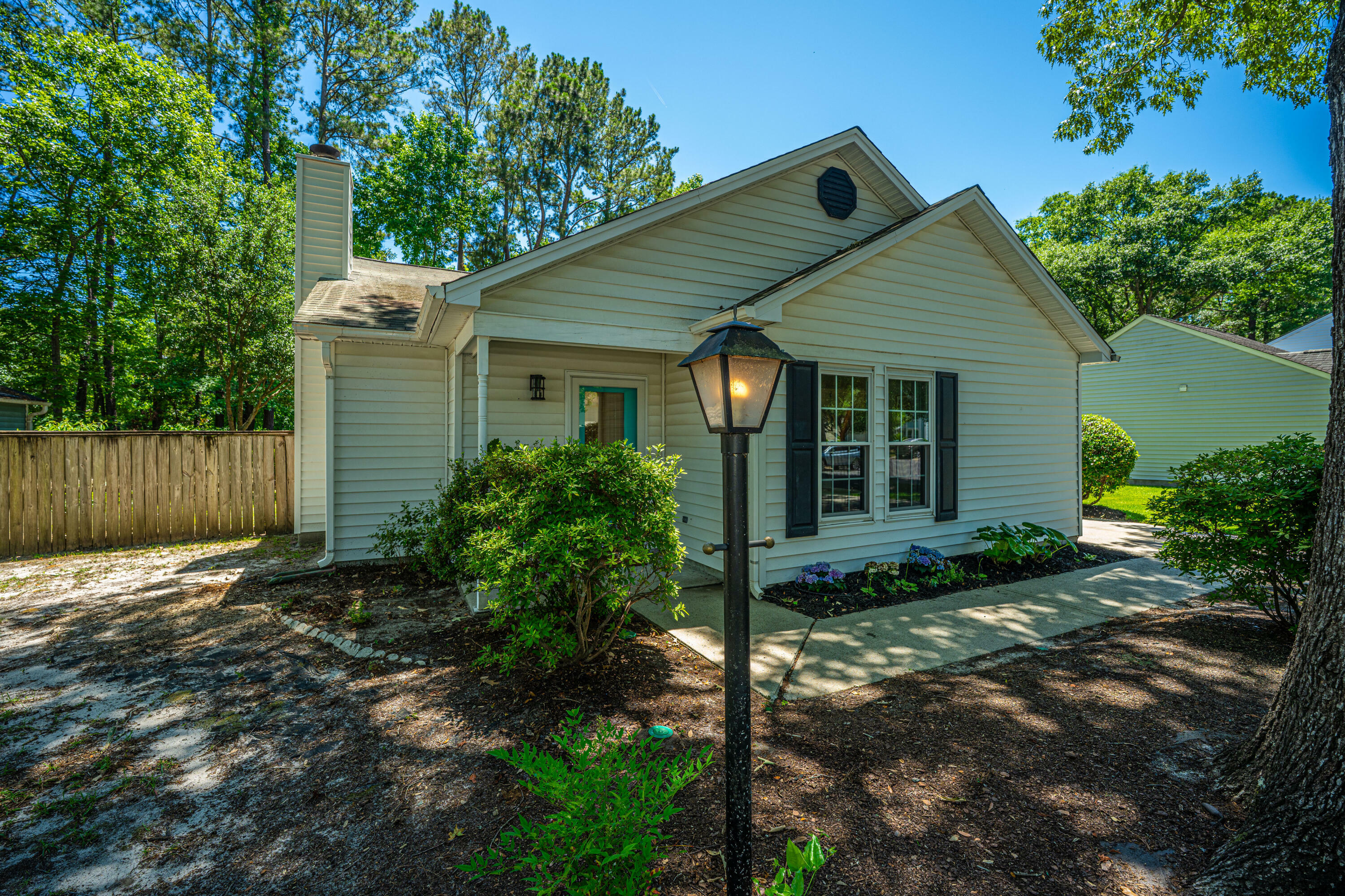 Property Photo:  2016 Wild Flower Lane  SC 29414 