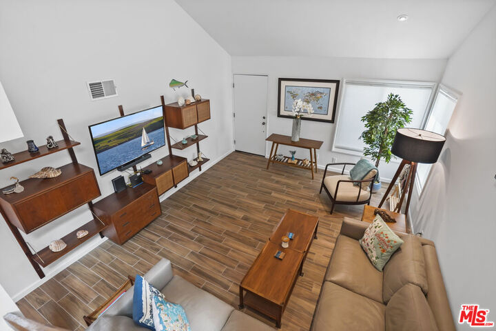 Property Photo: 6505 Dume Dr CA 90265