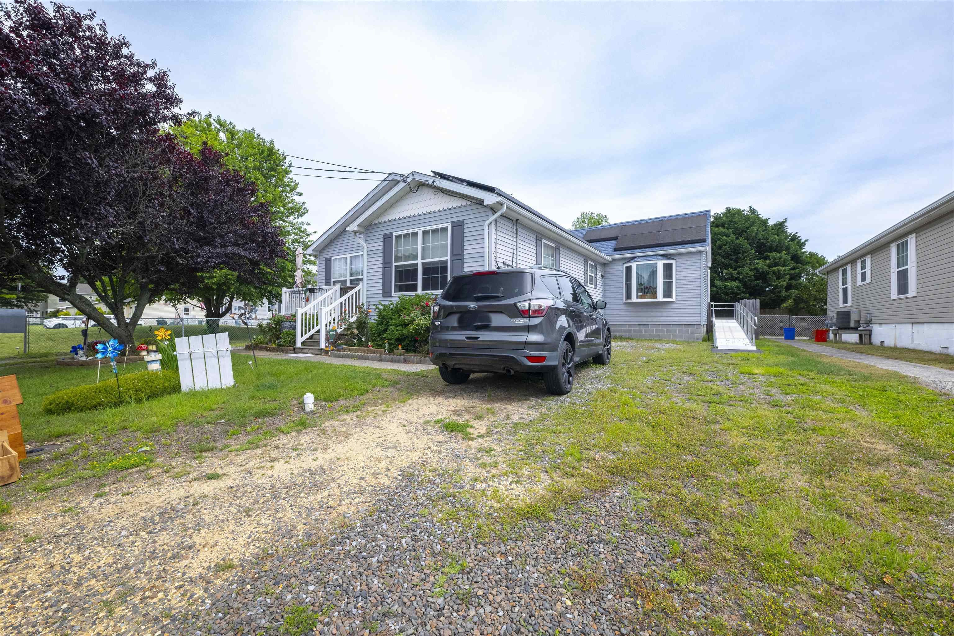 Property Photo: 4 Rutledge NJ 08251