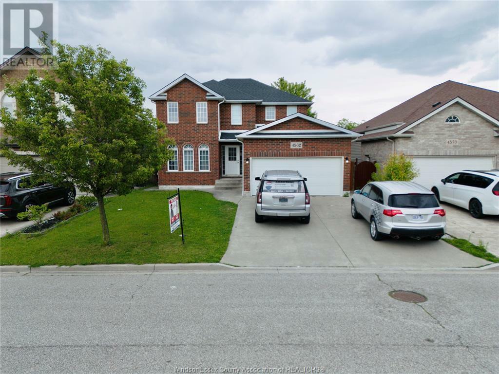 Property Photo:  4562 Unicorn Avenue  ON N9G 3G6 