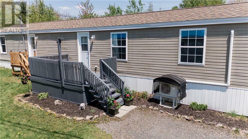 Property Photo:  60 Douglas Crescent  NB E3C 1Y8 