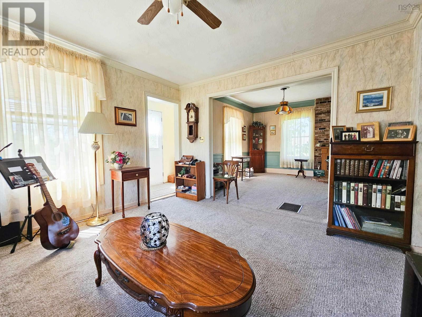 Property Photo: 8041 Highway 215 NS B0N 1T0