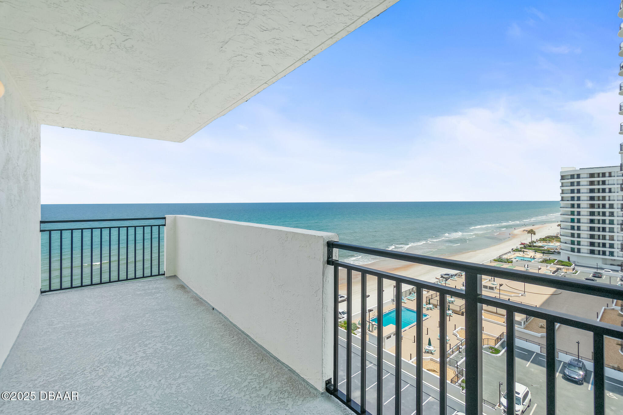 Property Photo: 2987 S Atlantic Avenue FL 32118