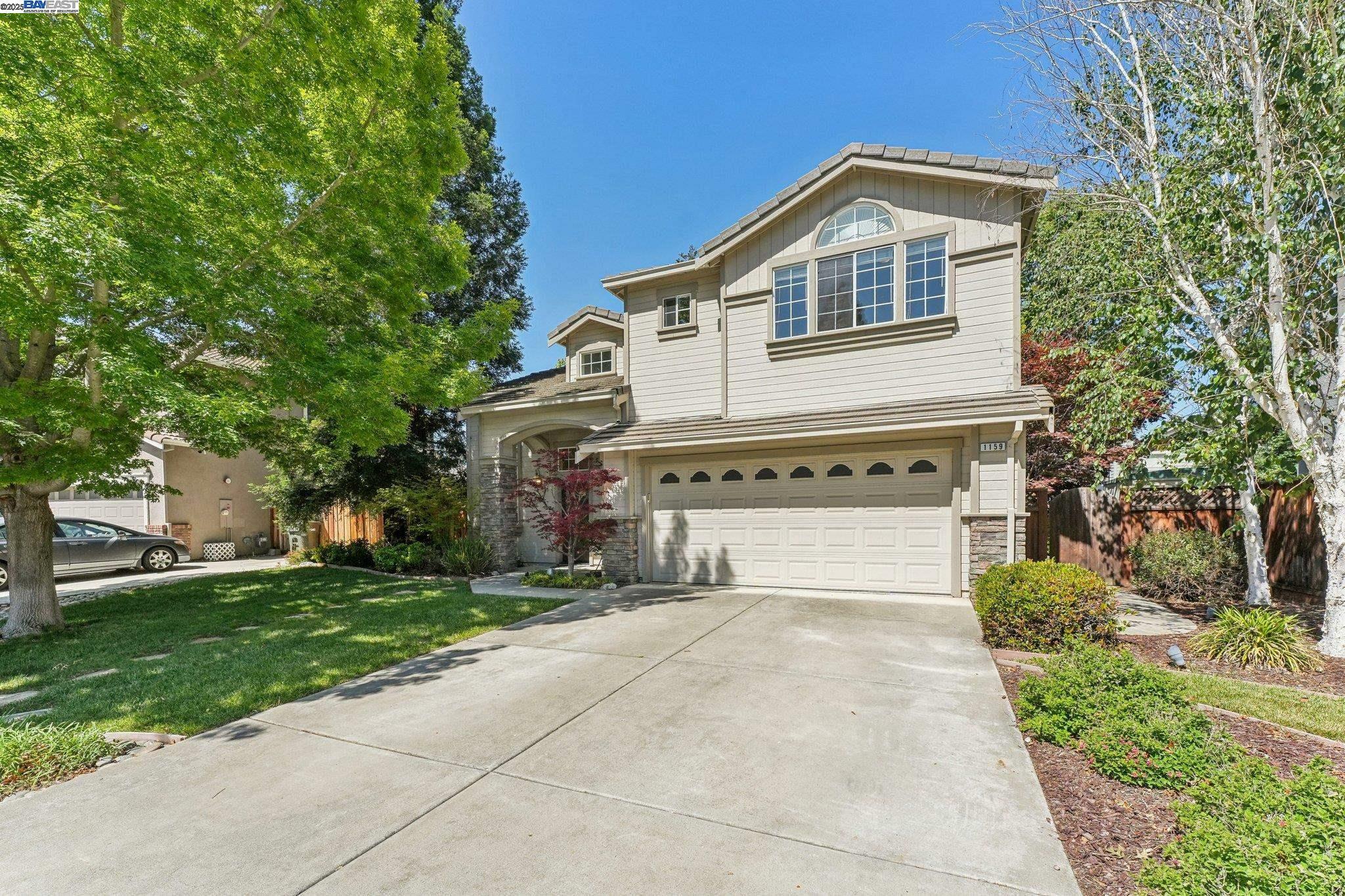 Property Photo: 1159 Vintner Pl CA 94550