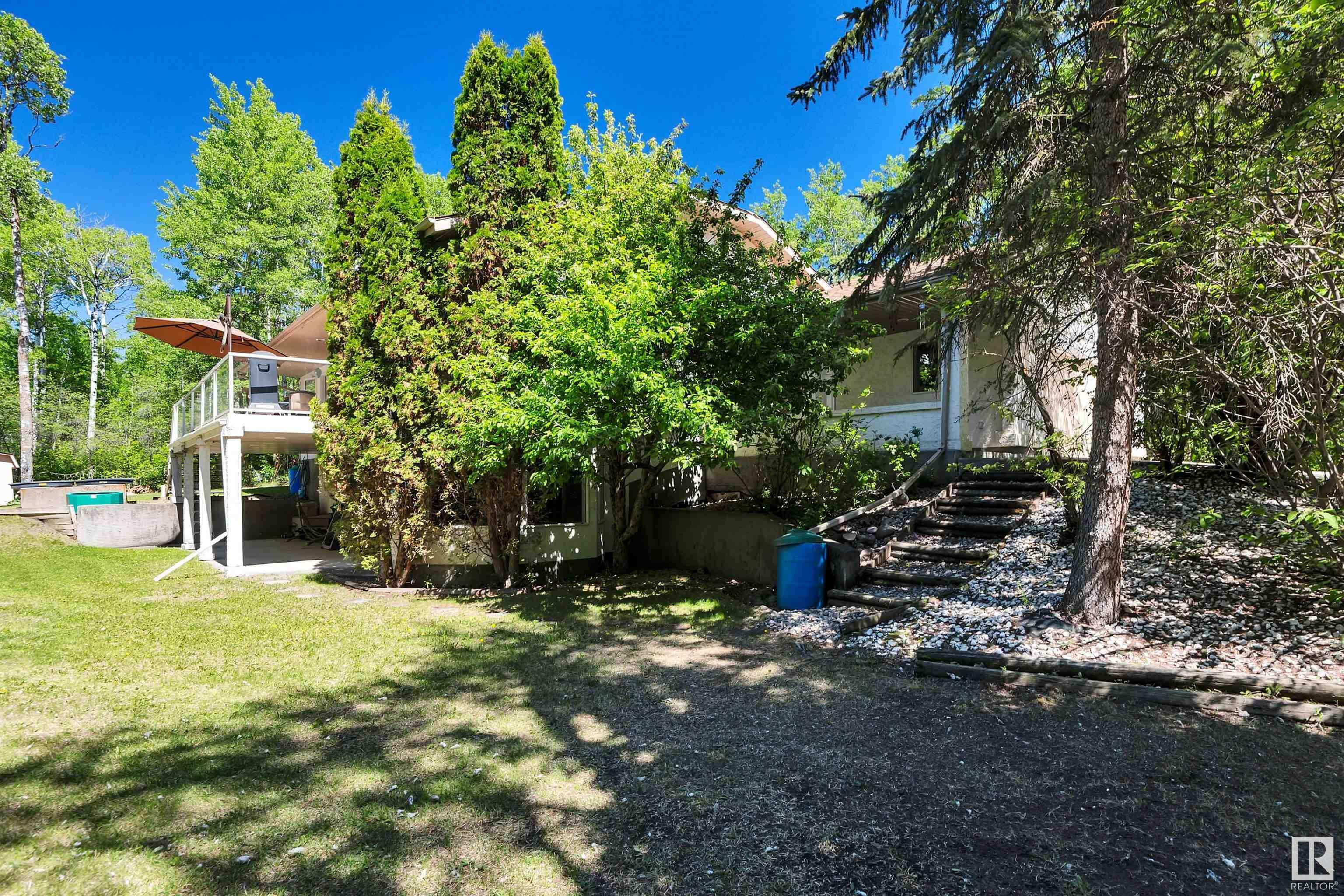 Property Photo: 50470 Rge Road 234 40 AB T4X 0L7
