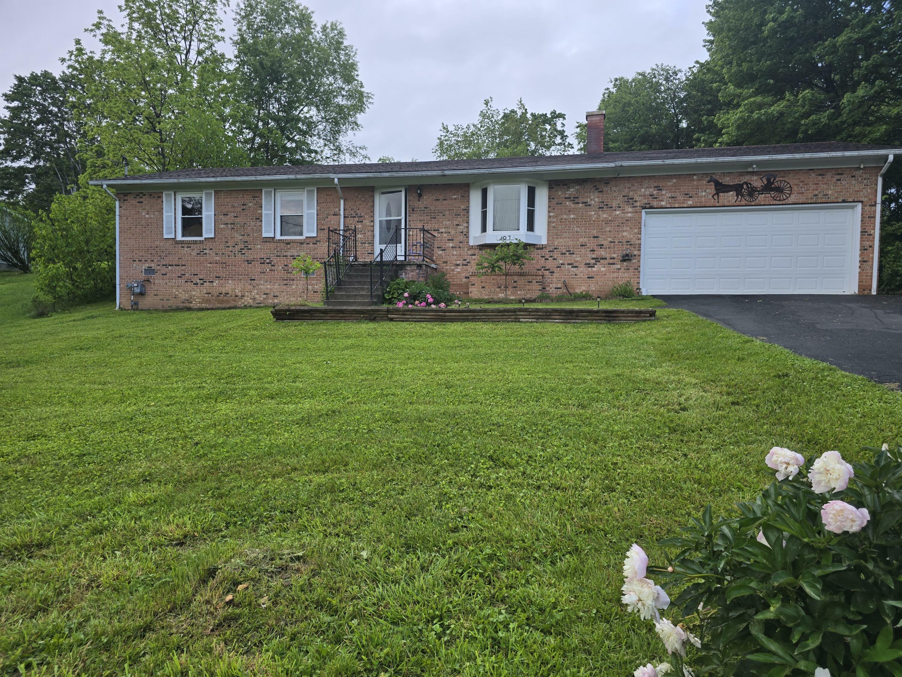 Property Photo: 307 Fairview Heights Rd WV 26651