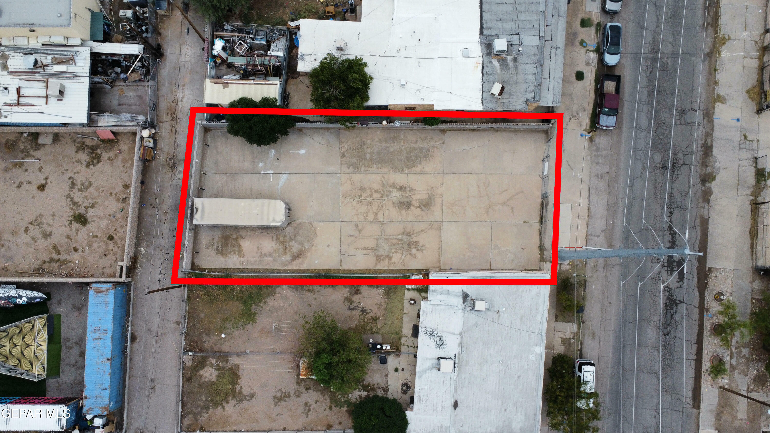 Property Photo: 3908 Durazno Avenue TX 79905