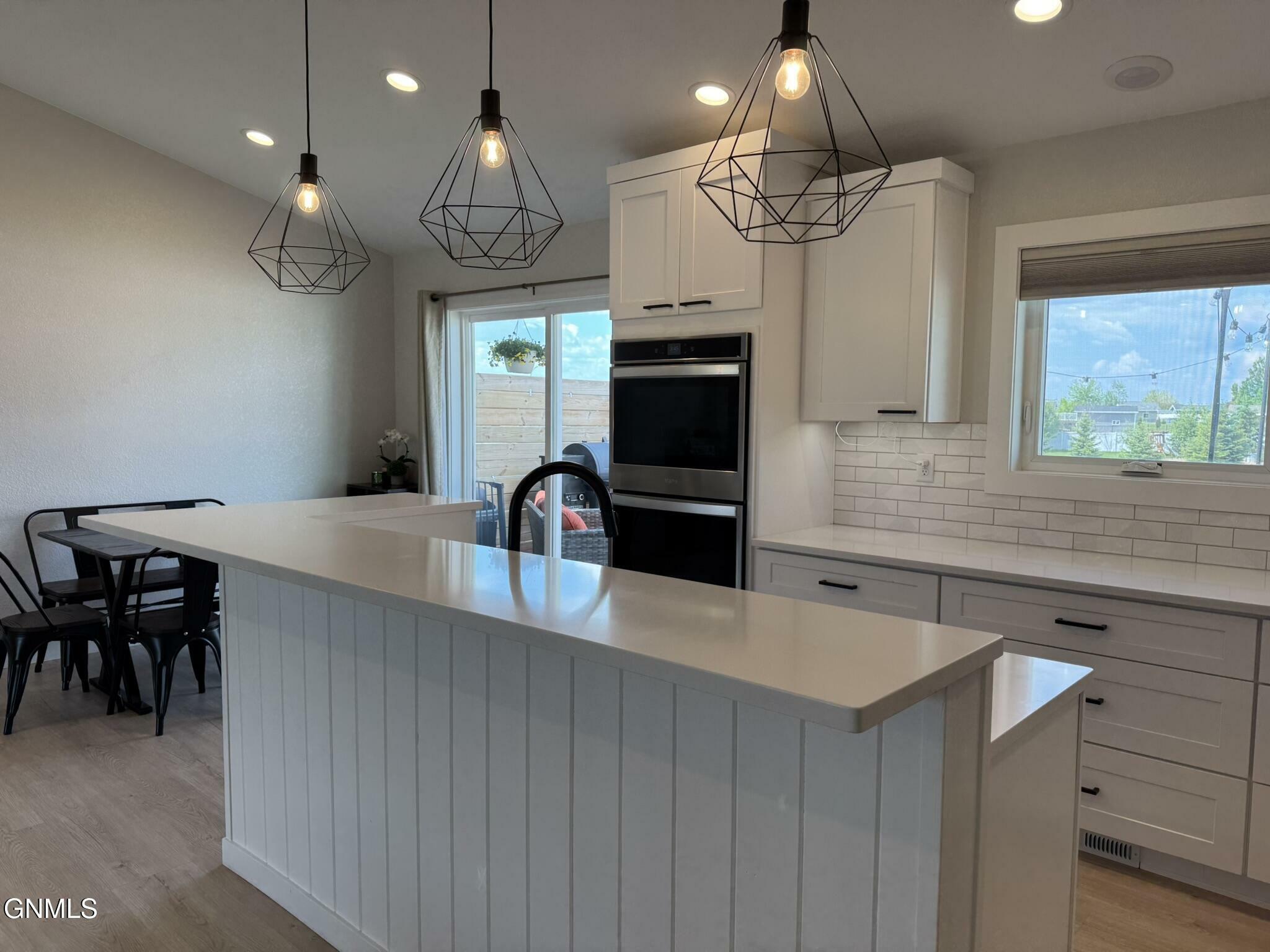 Property Photo: 406 Cobblestone Loop SW ND 58554