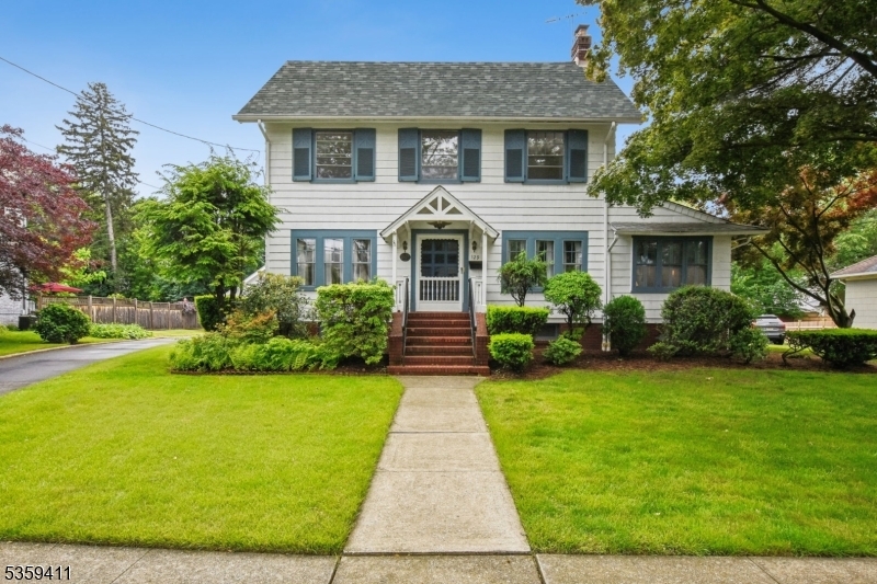 Property Photo: 129 Severin Ct NJ 07016