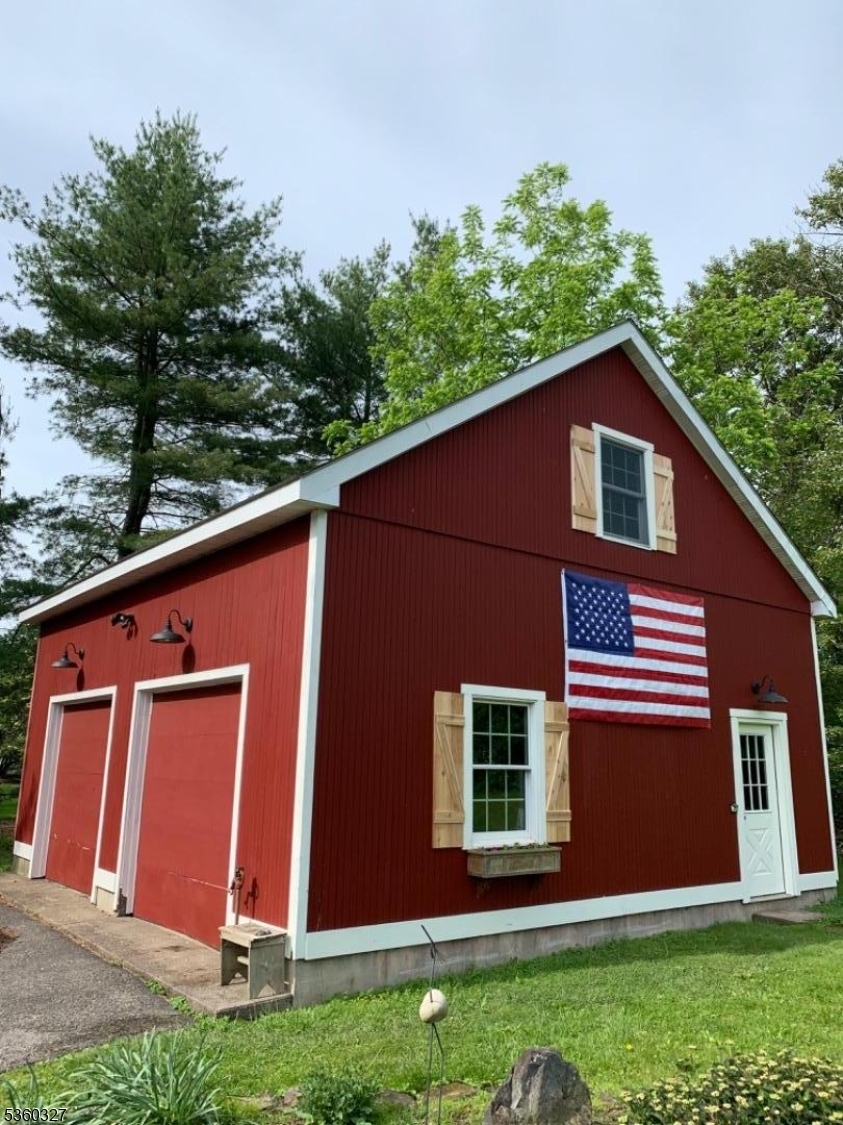 Property Photo: 89 Leffler Hill Rd NJ 08822