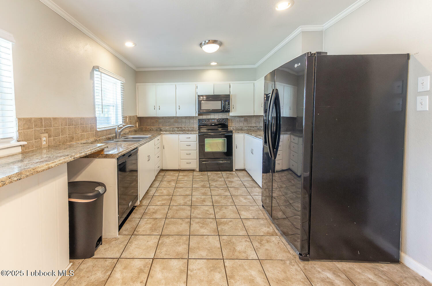 Property Photo: 2612 48th Street TX 79413