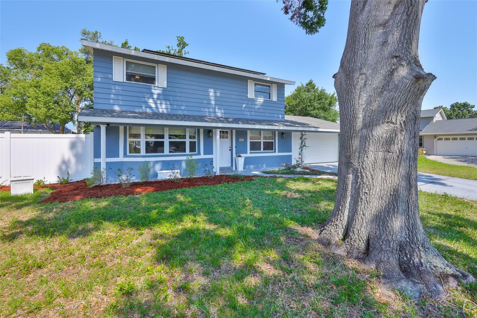 Property Photo: 12468 Empire Drive FL 33772