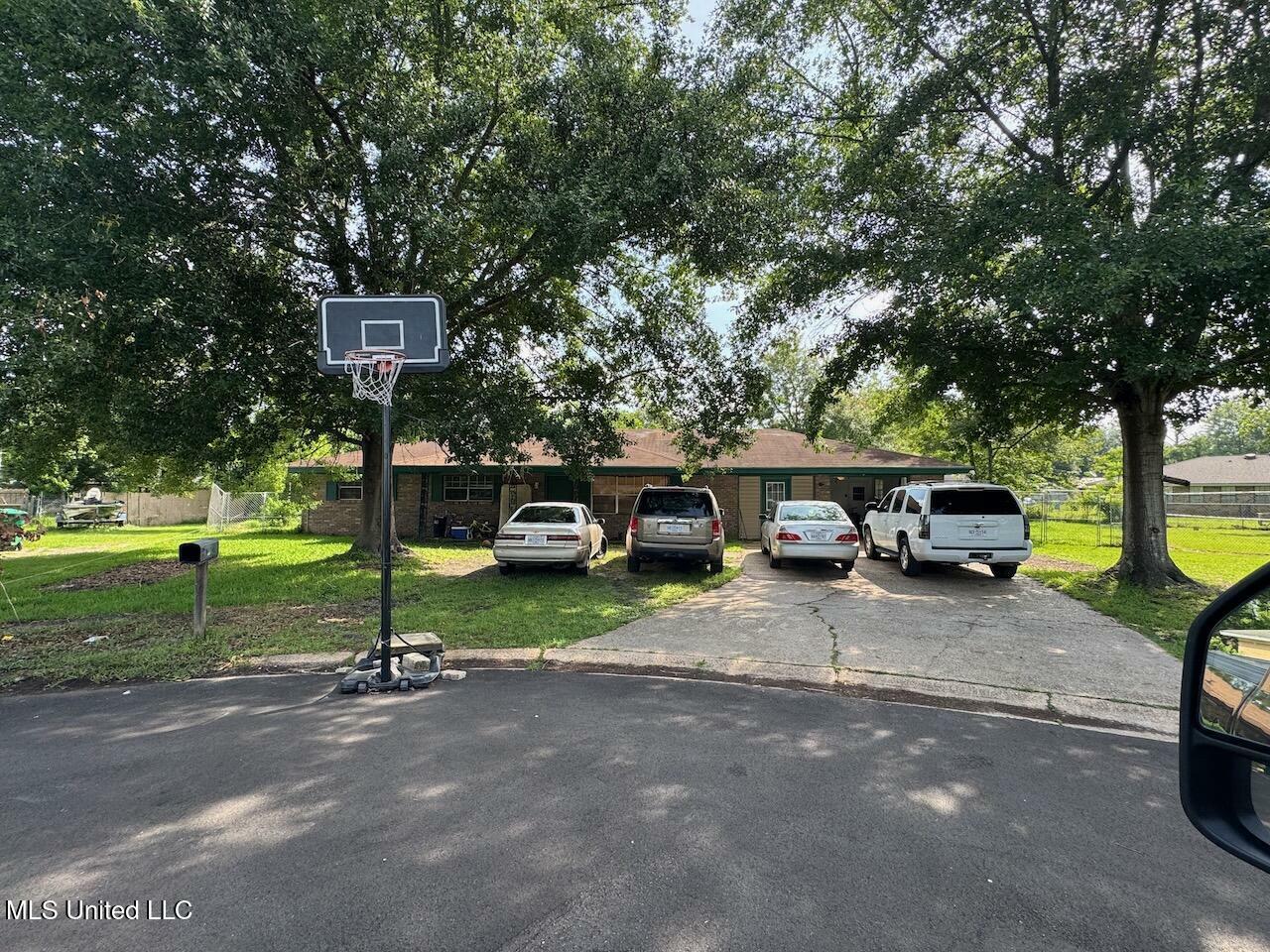 Property Photo: 2539 Nancy Lane MS 39503